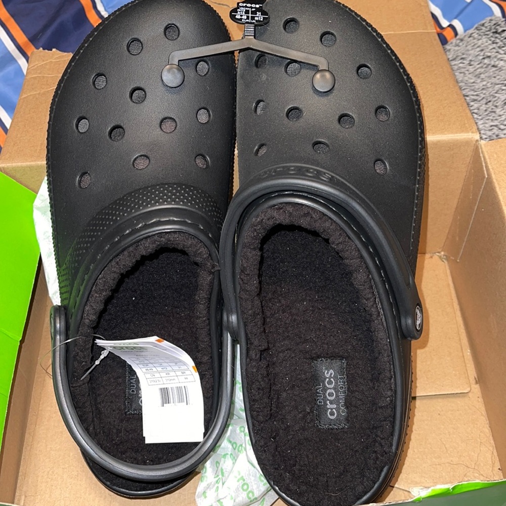 Mens lined Crocs